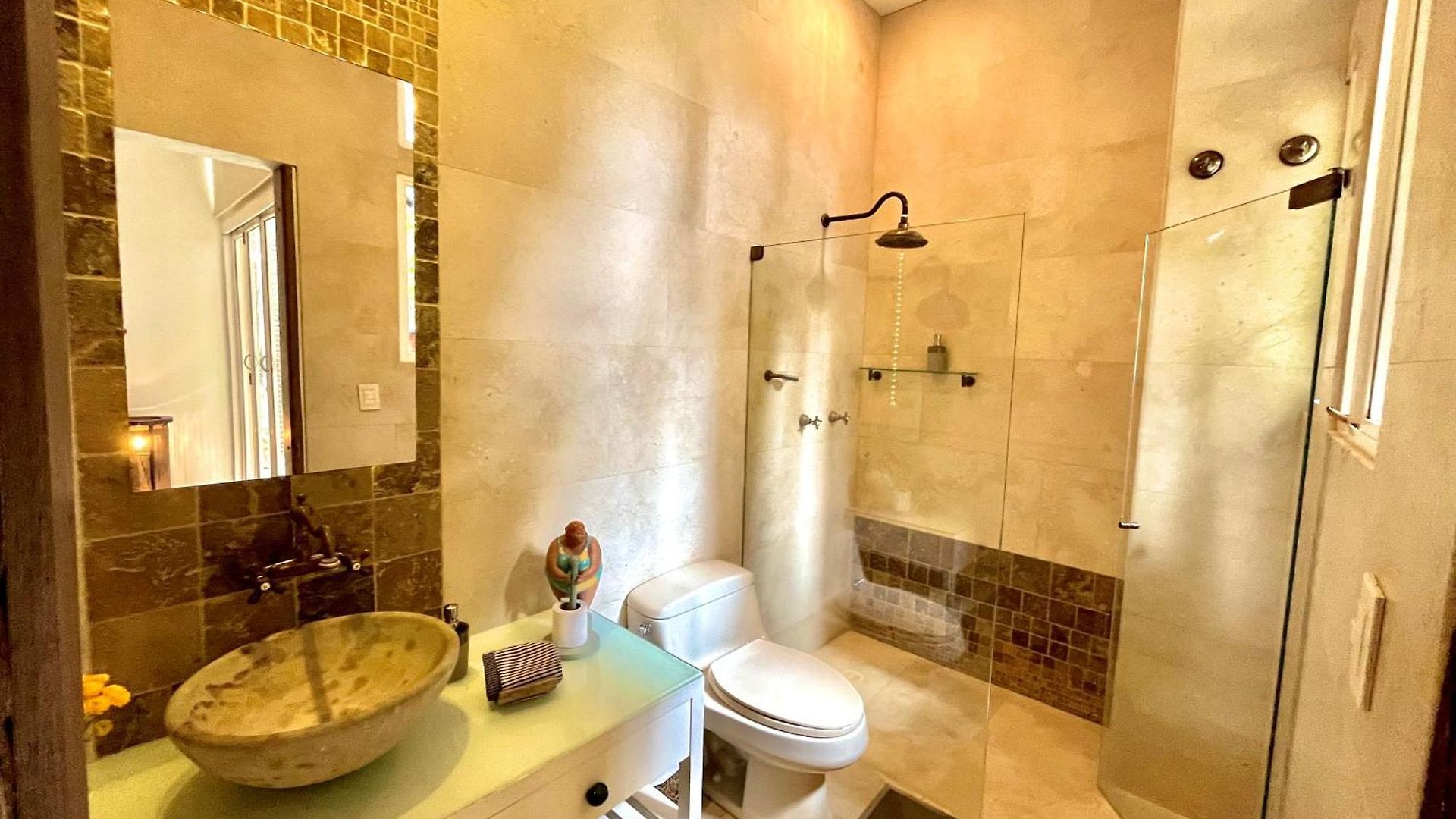 By Calamari Homes - Parque Centenario 206 Walled *