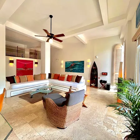 Apartment By Calamari Homes - Parque Centenario 206 Walled